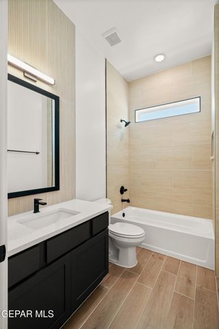 532 Paseo Simple Place, Horizon City, TX 79928