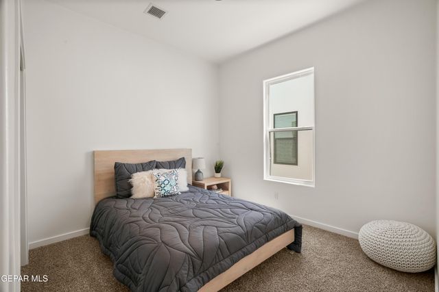 532 Paseo Simple Place, Horizon City, TX 79928