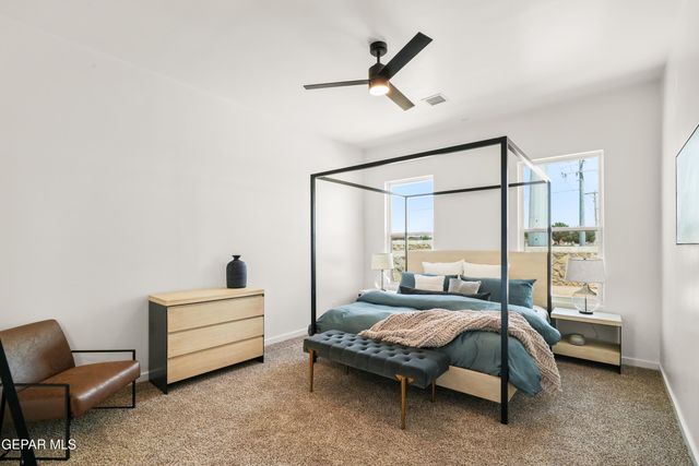 532 Paseo Simple Place, Horizon City, TX 79928