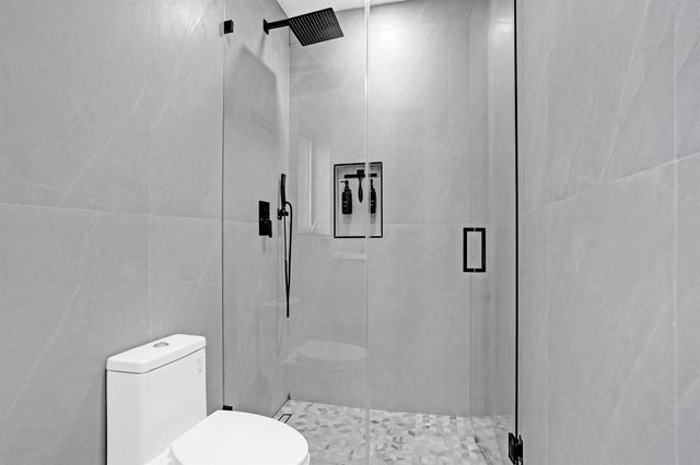 6700 E TROPICAL Way 1, Plantation, FL 33317