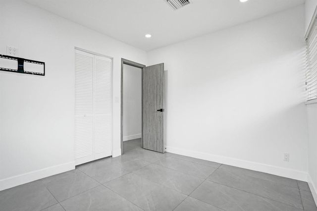 6700 E TROPICAL Way 1, Plantation, FL 33317