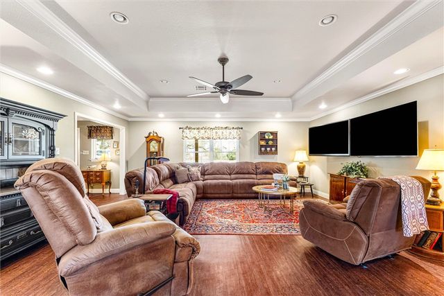 13755 N Lone Star Parkway, Valley Mills, TX 76689