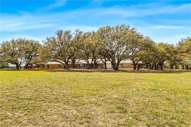 13755 N Lone Star Parkway, Valley Mills, TX 76689