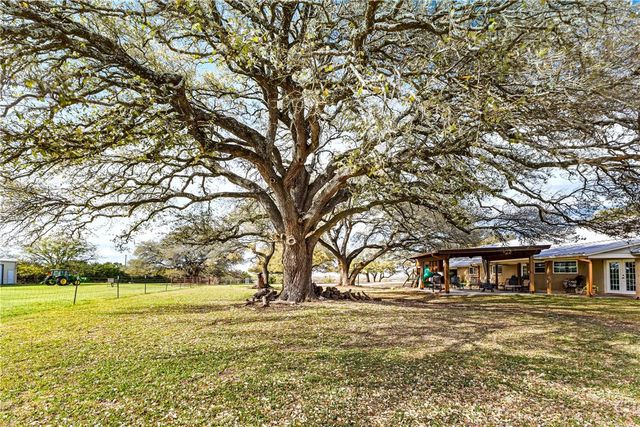 13755 N Lone Star Parkway, Valley Mills, TX 76689