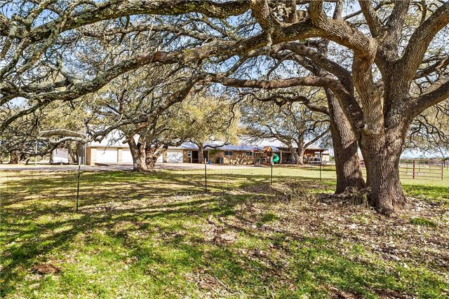 13755 N Lone Star Parkway, Valley Mills, TX 76689