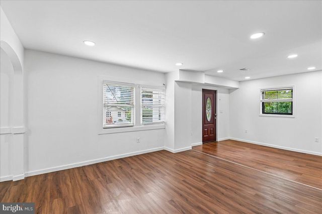 6206 61ST PL, Riverdale, MD 20737