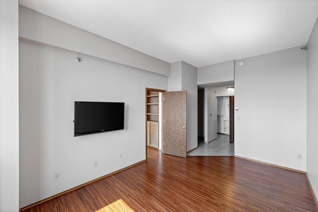 433 S 7th Street 2308, Minneapolis, MN 55415