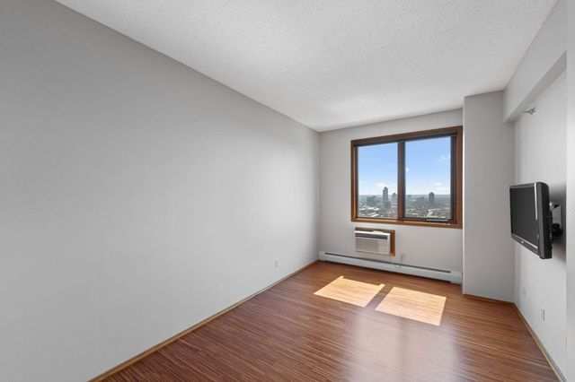 433 S 7th Street 2308, Minneapolis, MN 55415