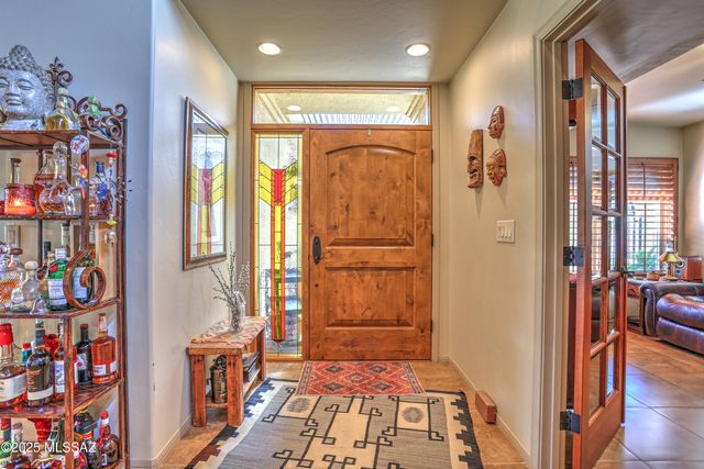 8340 N Lee Trevino Drive, Tucson, AZ 85742