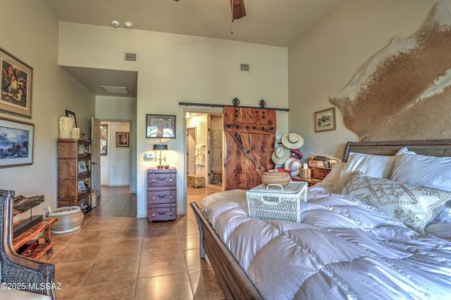 8340 N Lee Trevino Drive, Tucson, AZ 85742