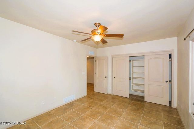 8340 N Lee Trevino Drive, Tucson, AZ 85742