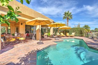 8340 N Lee Trevino Drive, Tucson, AZ 85742