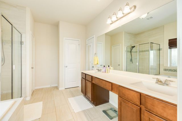 707 Burr Oak, Richwood, TX 77531