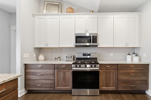 1708 Timberview Drive, Norwalk, IA 50211