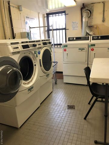 475 W Broadway 1 A, Long Beach, NY 11561