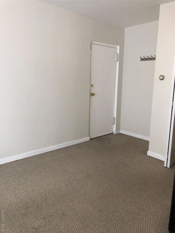 475 W Broadway 1 A, Long Beach, NY 11561