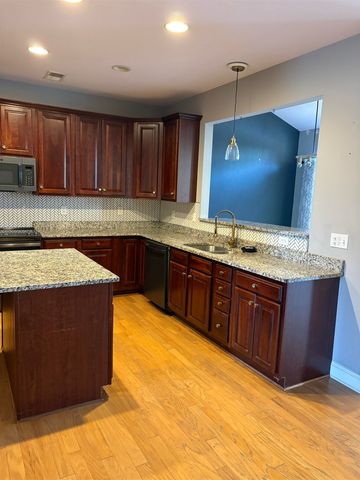 2 Everleigh Court, Simpsonville, SC 29681