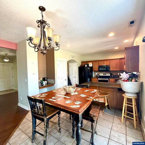 3793 Avalon Av NE, Albany, OR 97322