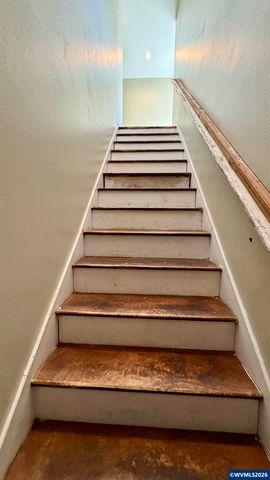 3793 Avalon Av NE, Albany, OR 97322
