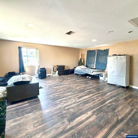 3793 Avalon Av NE, Albany, OR 97322