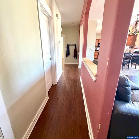 3793 Avalon Av NE, Albany, OR 97322
