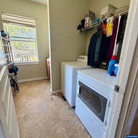 3793 Avalon Av NE, Albany, OR 97322