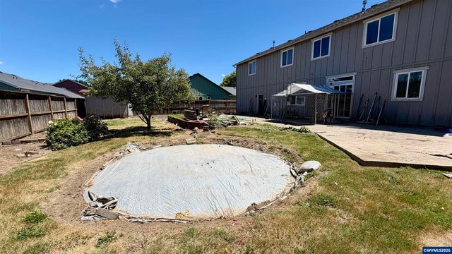 3793 Avalon Av NE, Albany, OR 97322