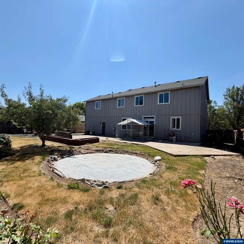 3793 Avalon Av NE, Albany, OR 97322