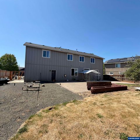 3793 Avalon Av NE, Albany, OR 97322