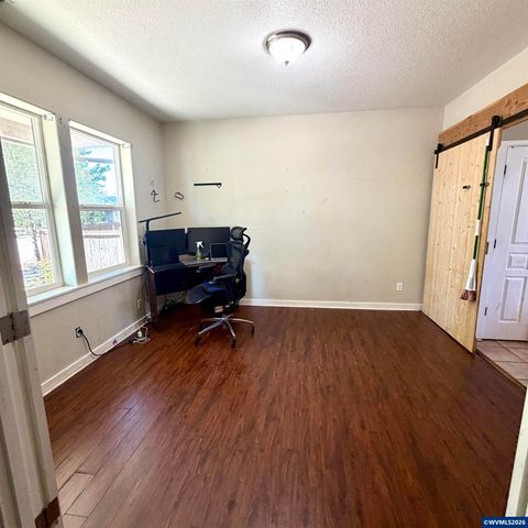 3793 Avalon Av NE, Albany, OR 97322