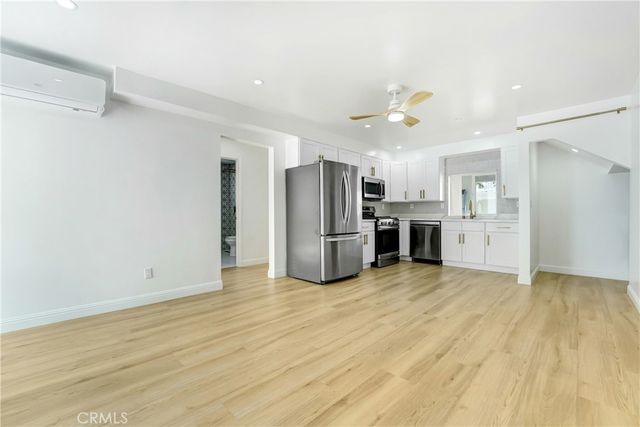 1146 West Blvd, Los Angeles, CA 90019