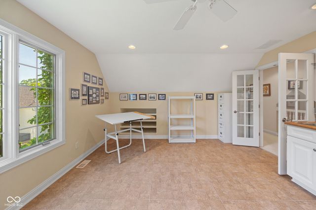 6733 Jons, Zionsville, IN 46077