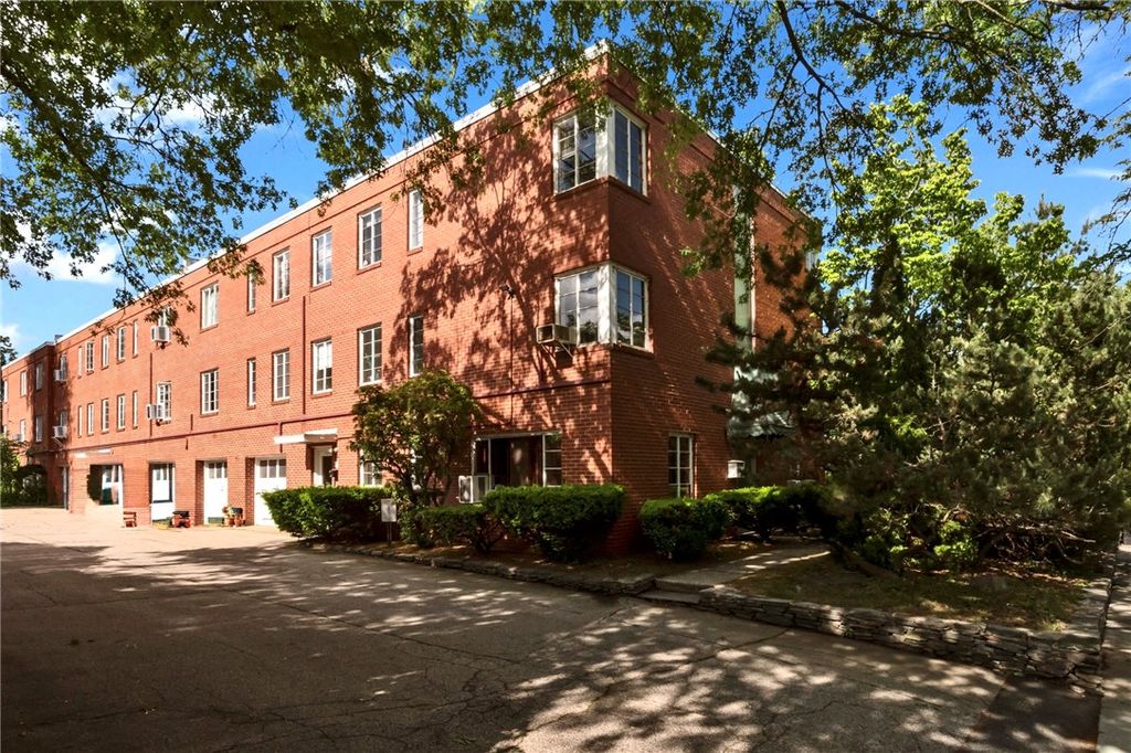 160 Waterman Street 5, Providence, RI 02906