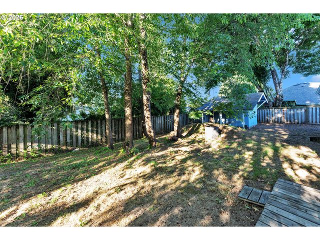 600 E MOUNTAINVIEW Dr, Newberg, OR 97132