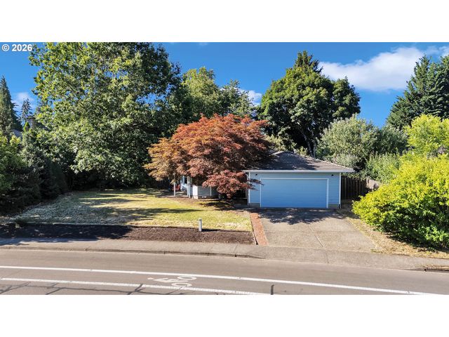 600 E MOUNTAINVIEW Dr, Newberg, OR 97132