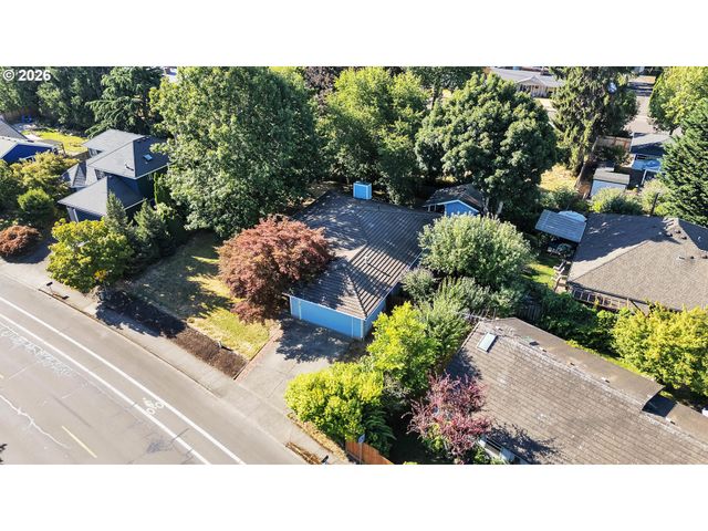 600 E MOUNTAINVIEW Dr, Newberg, OR 97132
