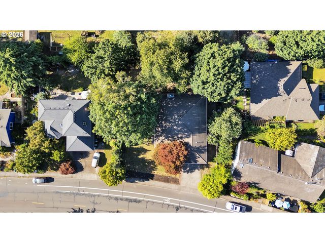 600 E MOUNTAINVIEW Dr, Newberg, OR 97132