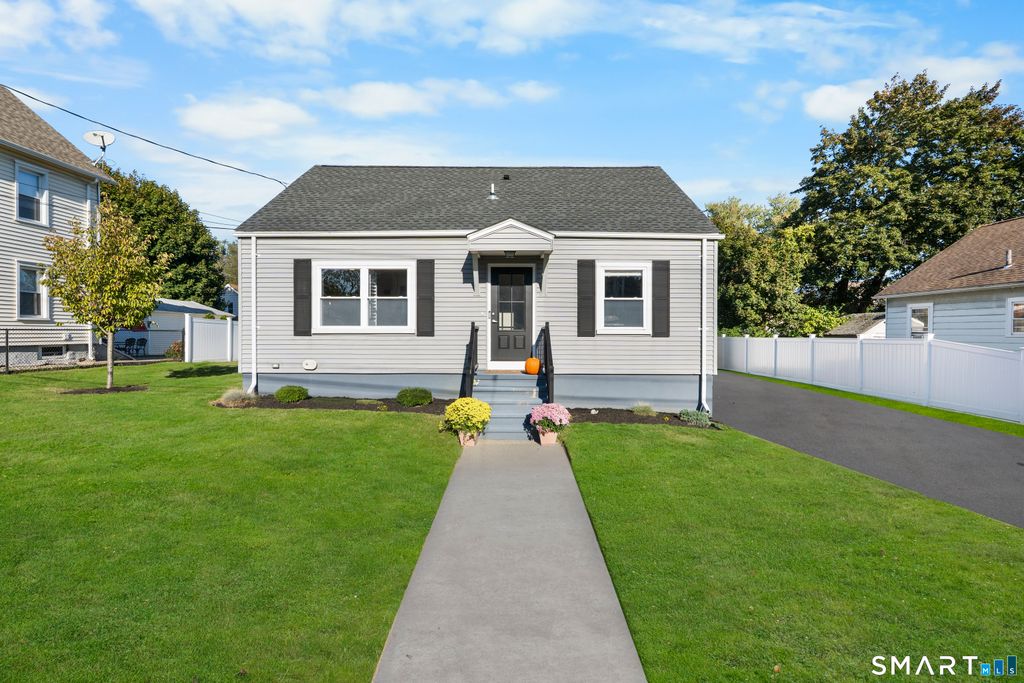 75 Berwyn Street, Milford, CT 06461