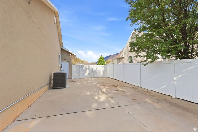 1816 RIVER BOTTOM RD, Springville, UT 84663