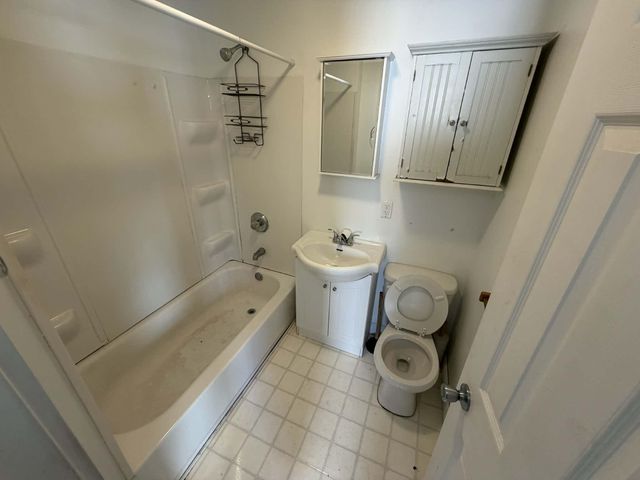 2698 Cass Street, Gary, IN 46405