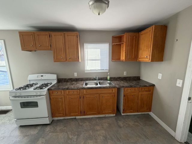 2698 Cass Street, Gary, IN 46405