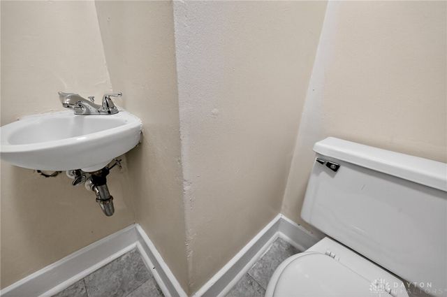 2536 Ravenwood Avenue, Dayton, OH 45406