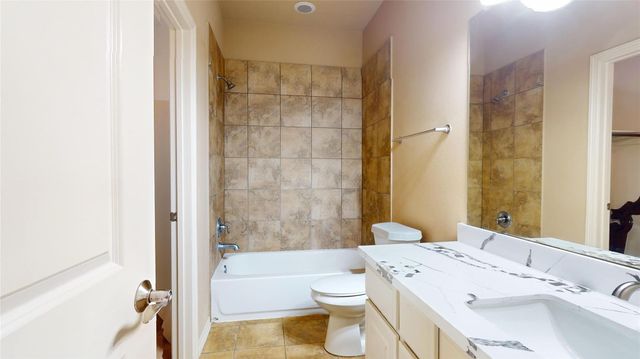 18814 Cove Vista Lane, Cypress, TX 77433