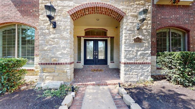 18814 Cove Vista Lane, Cypress, TX 77433
