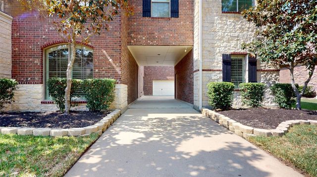 18814 Cove Vista Lane, Cypress, TX 77433