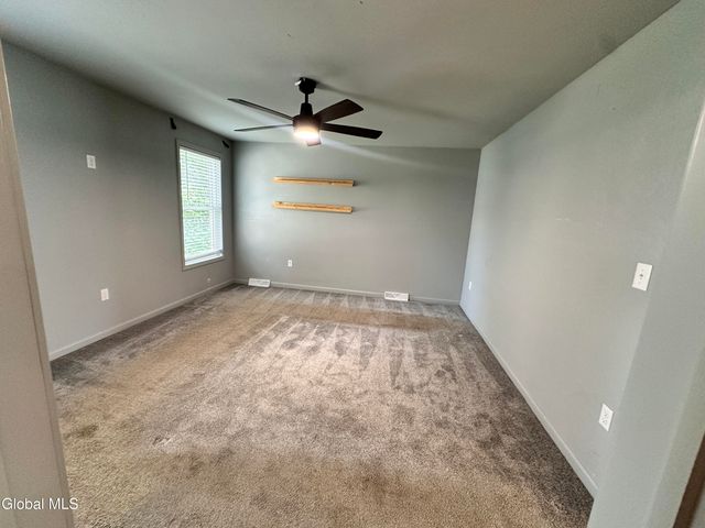 562 3rd Avenue, Troy, NY 12182