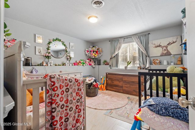 562 3rd Avenue, Troy, NY 12182