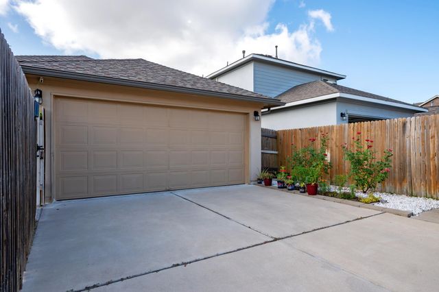 1405 Bess CV, Leander, TX 78641
