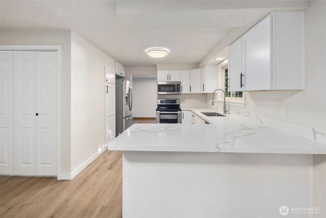8034 S Alaska Street, Tacoma, WA 98408