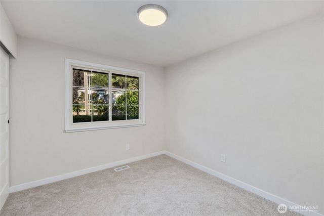 8034 S Alaska Street, Tacoma, WA 98408